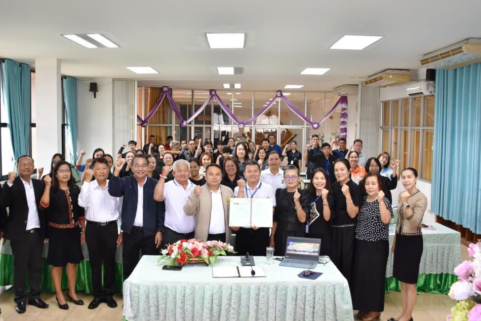 โครงการอบรมเชิงปฏิบัติการ ปรับปรุงฐานข้อมูลภาษี เพื่อเพิ่มประสิทธิภาพและพัฒนารายได้ เทศบาลตำบลสมเด็จ อำเภอสมเด็จ จังหวัดกาฬสินธุ์ ร่วมกับองค์กรปกครองส่วนท้องถิ่นภาคีเครือข่ายในเขตอำเภอสมเด็จ 